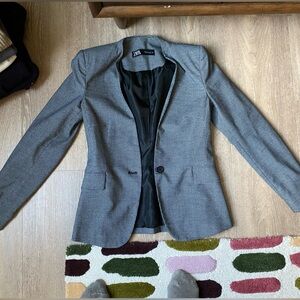 Zara Houndstooth Gray Blazer with Black Lining